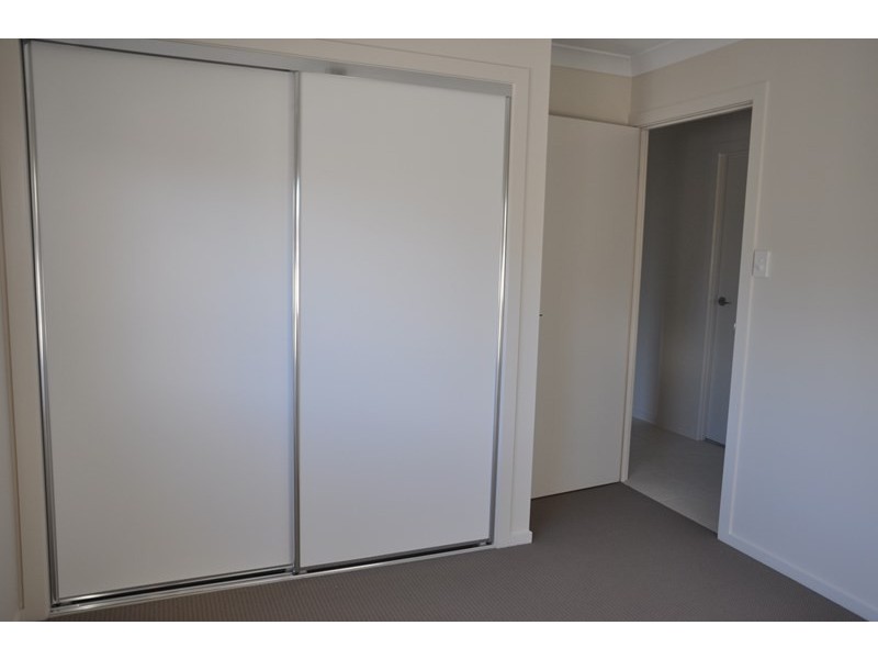 33 Westview Drive, Mount Kynoch QLD 4350