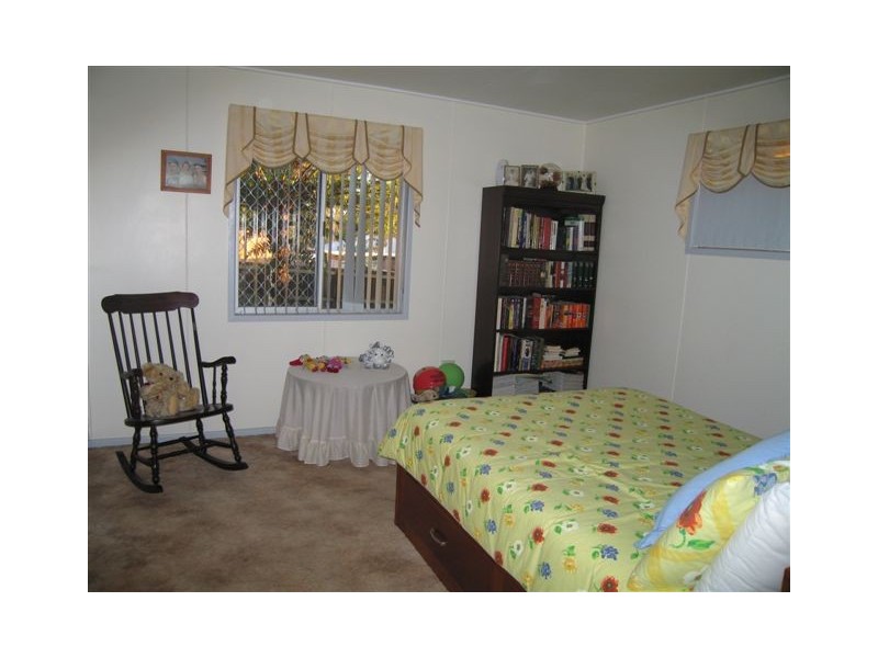 18 Weller Street, Rangeville QLD 4350