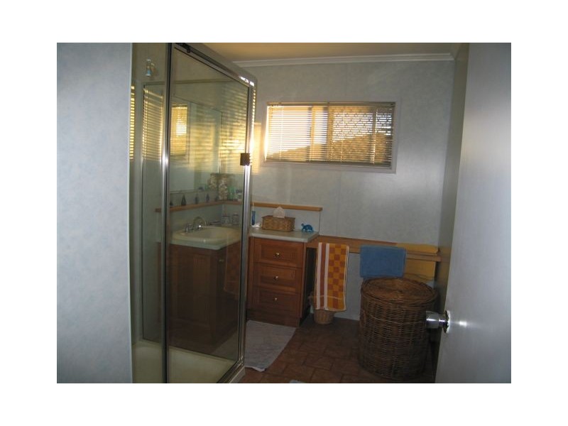 18 Weller Street, Rangeville QLD 4350