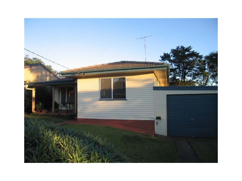 18 Weller Street, Rangeville QLD 4350