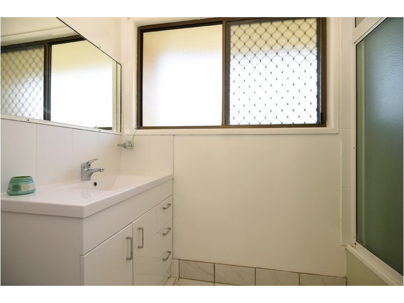 95 Glenvale Road, Newtown QLD 4350