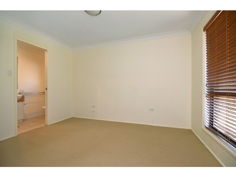 1 and 2/75 Kearney Street, Kearneys Spring QLD 4350