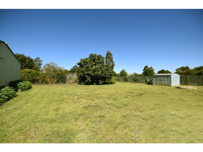 5 Powell Court, Highfields QLD 4352