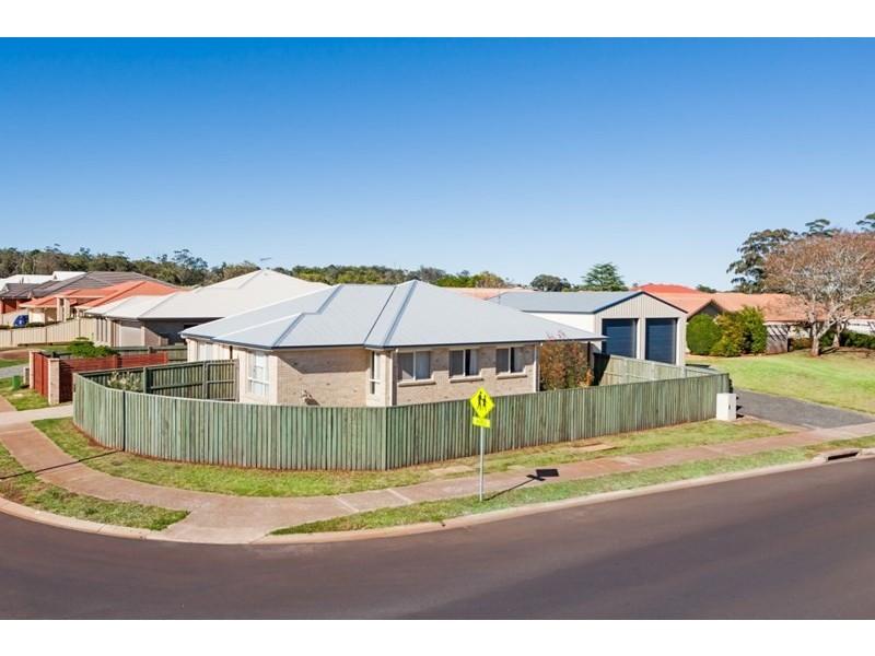 1 Fallon Drive, Middle Ridge QLD 4350