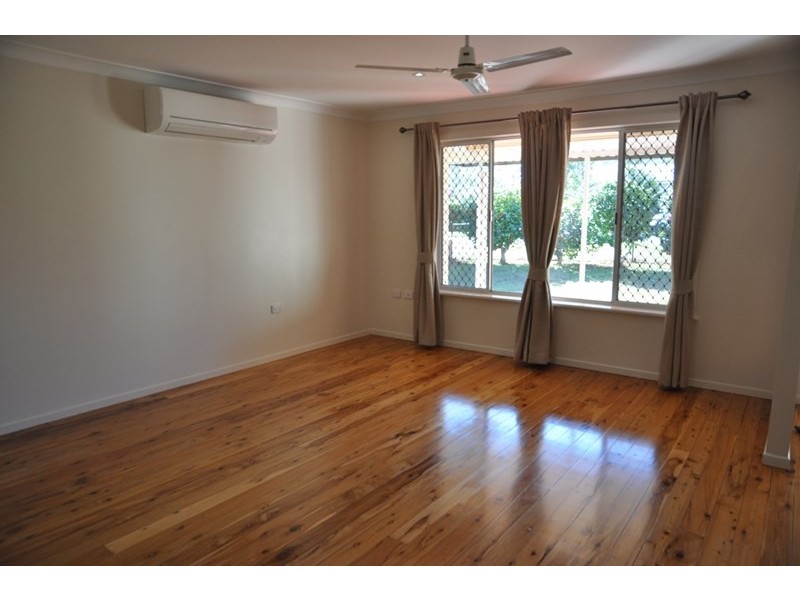 34 Long Street, Rangeville QLD 4350