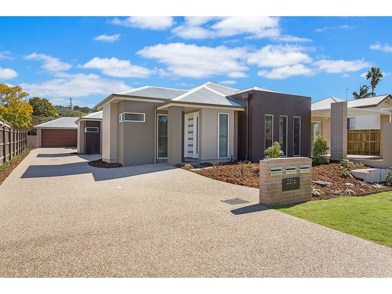 1/231a Mackenzie Street, Centenary Heights QLD 4350