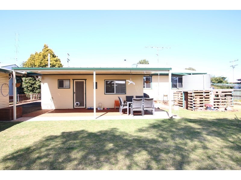 5 Devine Street, Harristown QLD 4350