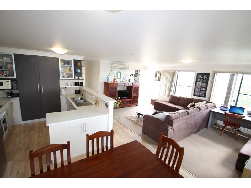 27 Emmanulla Drive, Kingsthorpe QLD 4400