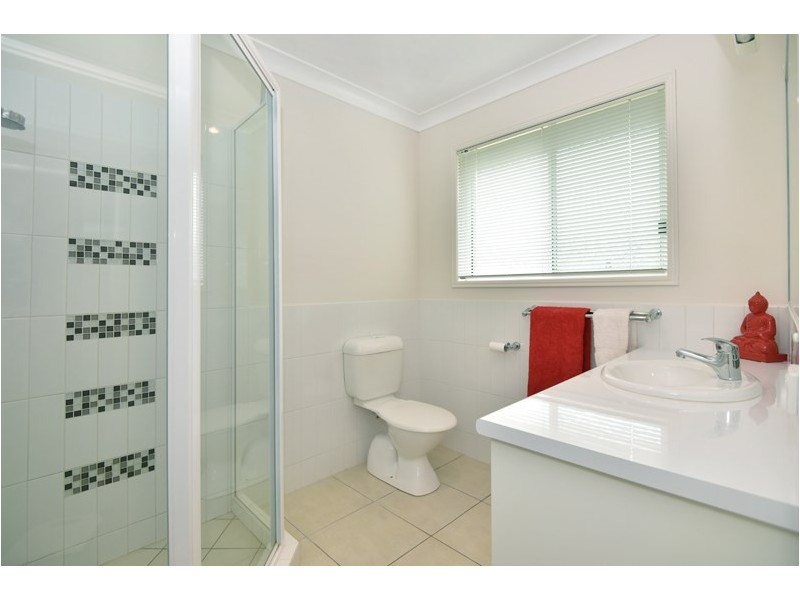 2 Trevean Drive, Kleinton QLD 4352