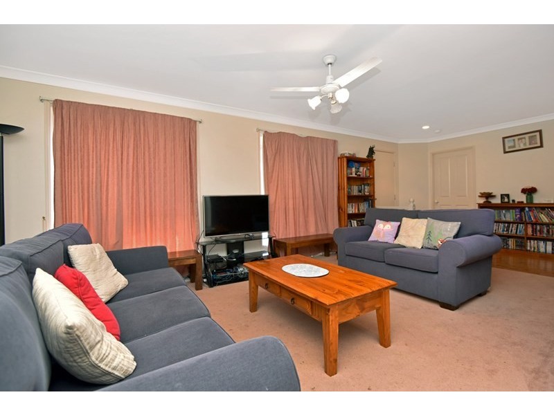 12 Kensington Court, Darling Heights QLD 4350