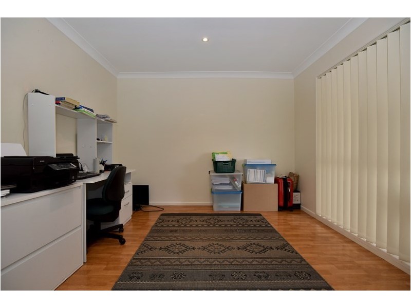 2 Deller Close, Middle Ridge QLD 4350