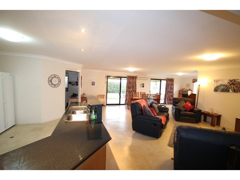 37 Catherine Crescent, Kingsthorpe QLD 4400