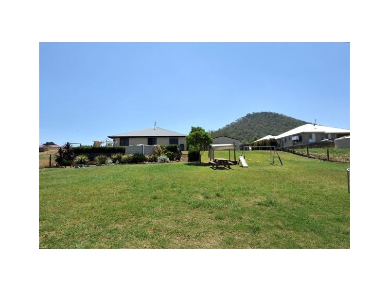 37 Catherine Crescent, Kingsthorpe QLD 4400