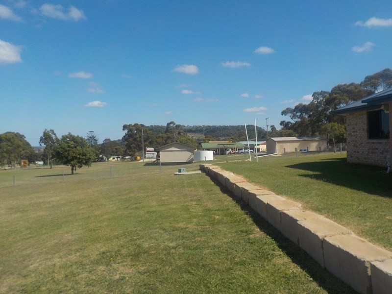 44 Goombungee-Meringandan Road, Meringandan West QLD 4352