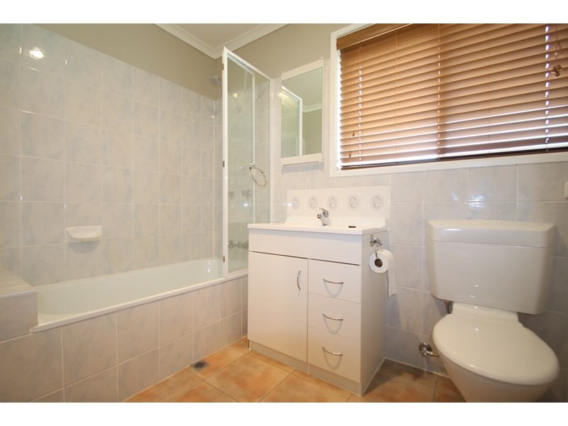 13 Petersens Road, Kingsthorpe QLD 4400