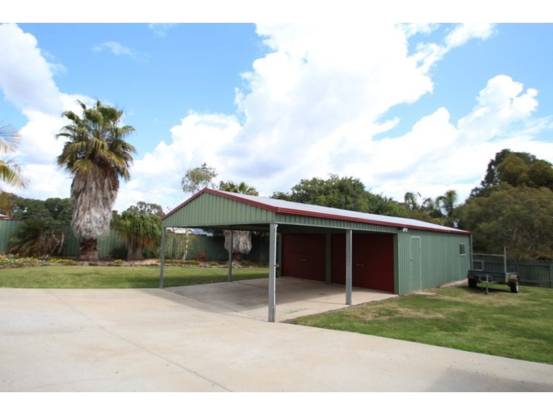 13 Petersens Road, Kingsthorpe QLD 4400