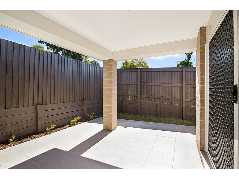 3/231a Mackenzie Street, Centenary Heights QLD 4350