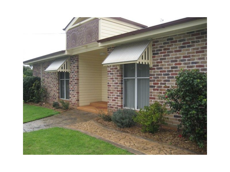 214 Ramsay Street, Middle Ridge QLD 4350