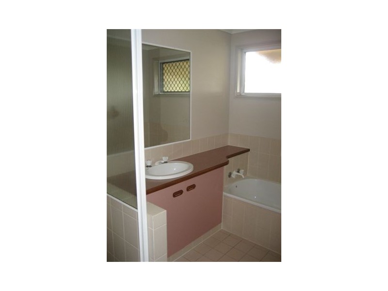 214 Ramsay Street, Middle Ridge QLD 4350