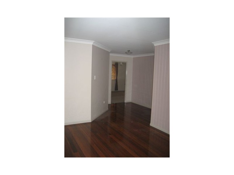 214 Ramsay Street, Middle Ridge QLD 4350