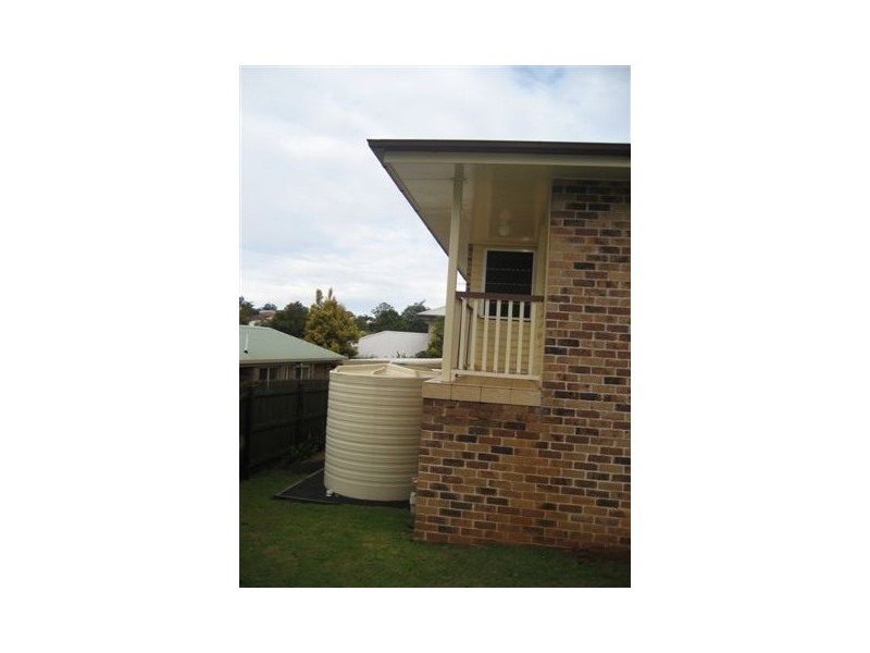 214 Ramsay Street, Middle Ridge QLD 4350