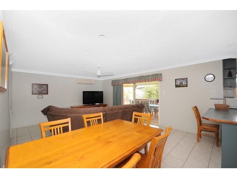 16 Janine Court, Kearneys Spring QLD 4350