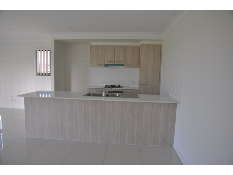 29 Tarcoola Street, Wyreema QLD 4352