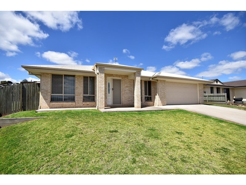 4 Cuttaburra Crescent, Glenvale QLD 4350