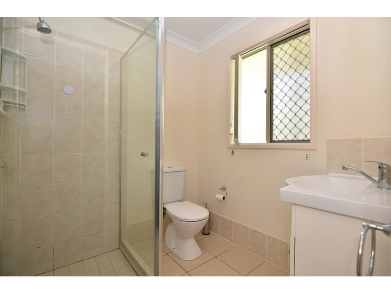 4 Cuttaburra Crescent, Glenvale QLD 4350