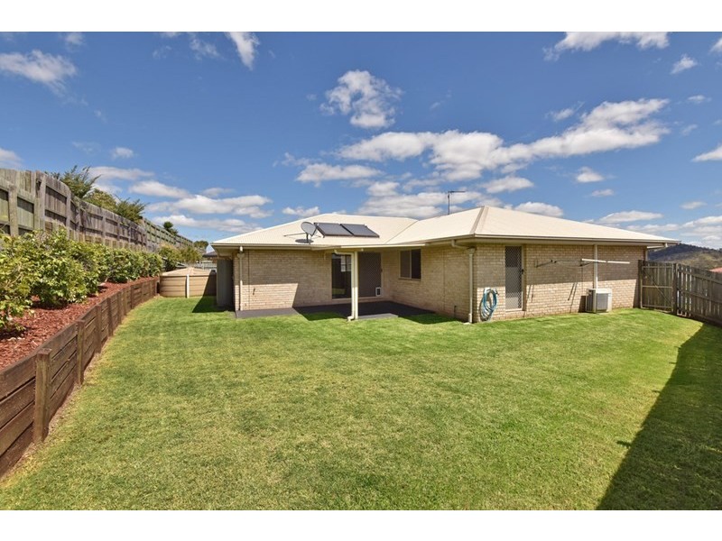 4 Cuttaburra Crescent, Glenvale QLD 4350