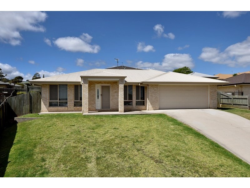 4 Cuttaburra Crescent, Glenvale QLD 4350