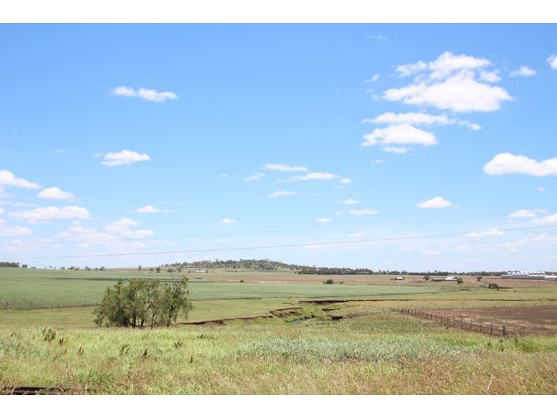 68 Gowrie Street, Kingsthorpe QLD 4400