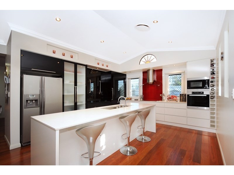 2 Colman Drive, Middle Ridge QLD 4350