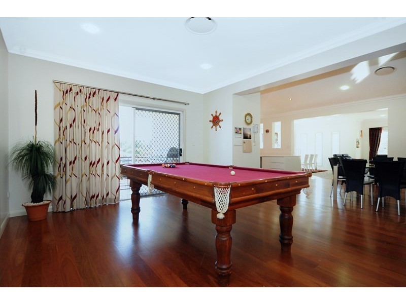 2 Colman Drive, Middle Ridge QLD 4350