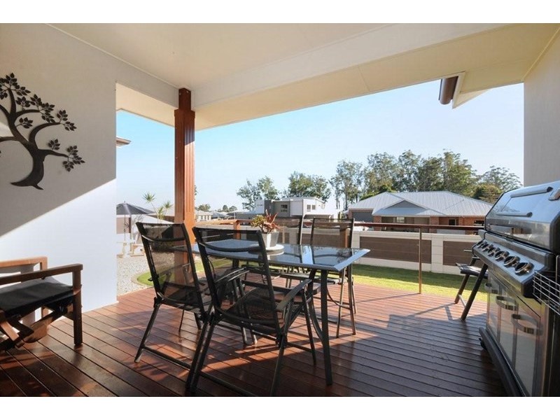 2 Colman Drive, Middle Ridge QLD 4350