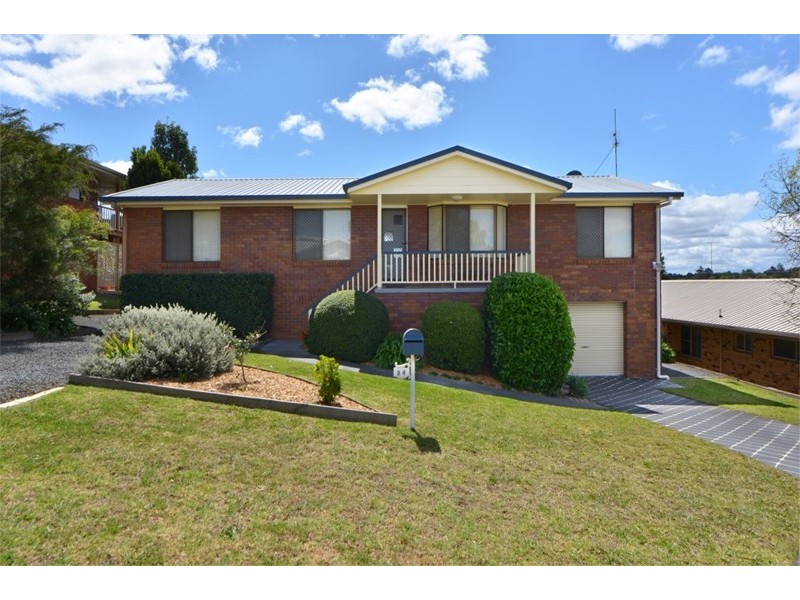 24 Horrocks Crescent, Kearneys Spring QLD 4350