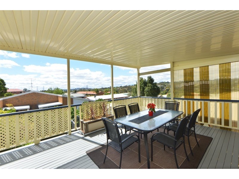 24 Horrocks Crescent, Kearneys Spring QLD 4350