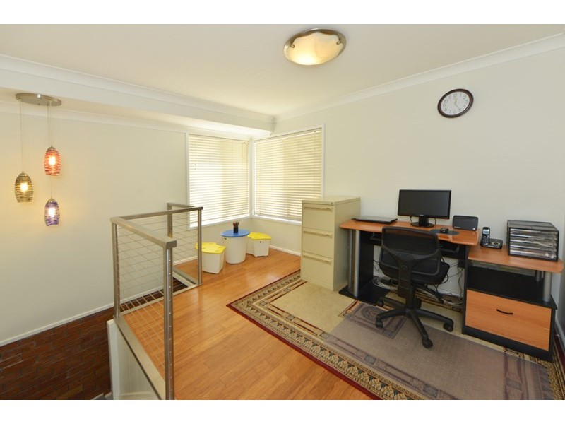 24 Horrocks Crescent, Kearneys Spring QLD 4350