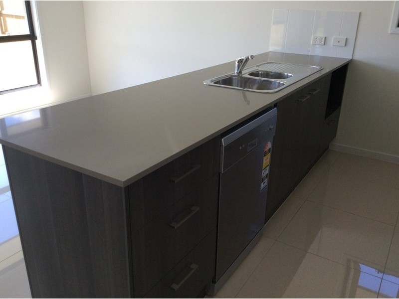 41 Tarcoola Street, Wyreema QLD 4352