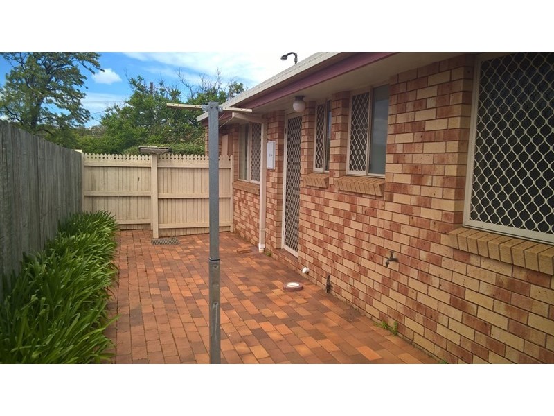 5/299 James Street, Newtown QLD 4350