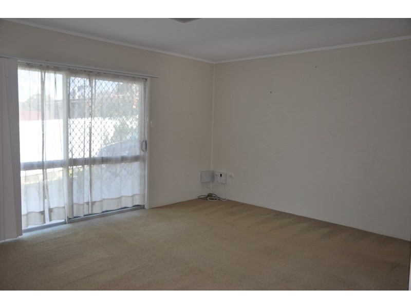 2/11 Rivett Street, South Toowoomba QLD 4350