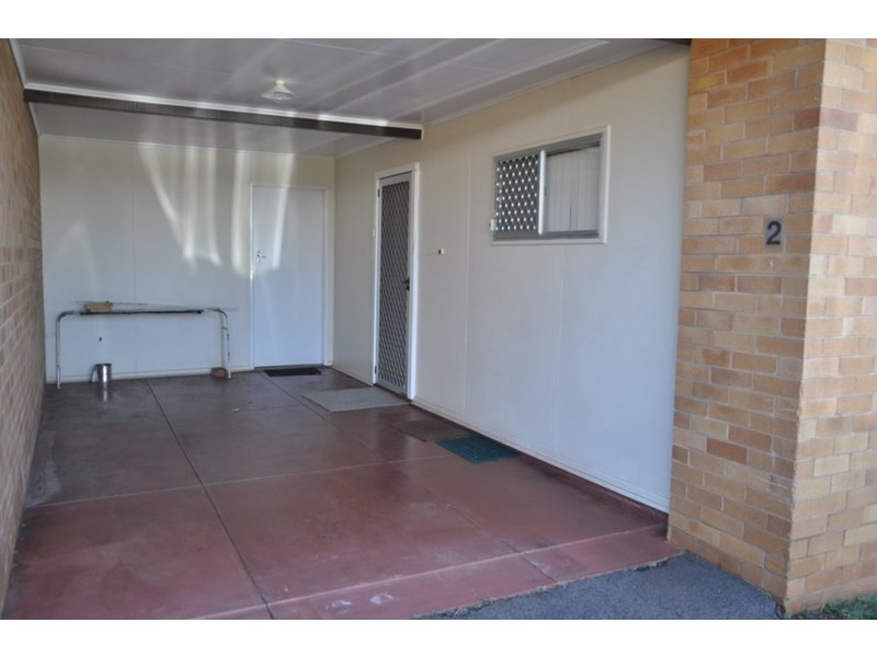 2/11 Rivett Street, South Toowoomba QLD 4350