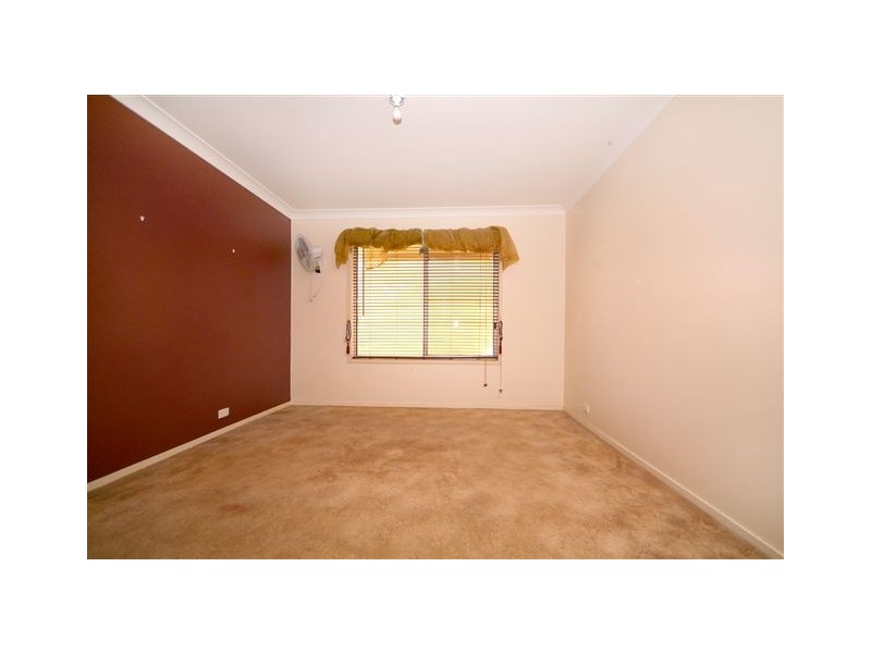 19 Lotus Crescent, Centenary Heights QLD 4350