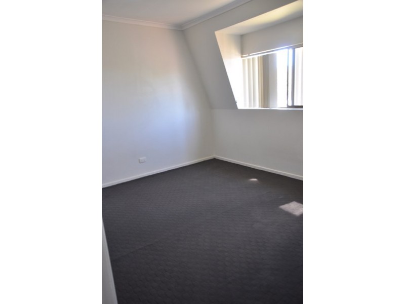2/7 Garget Street, East Toowoomba QLD 4350