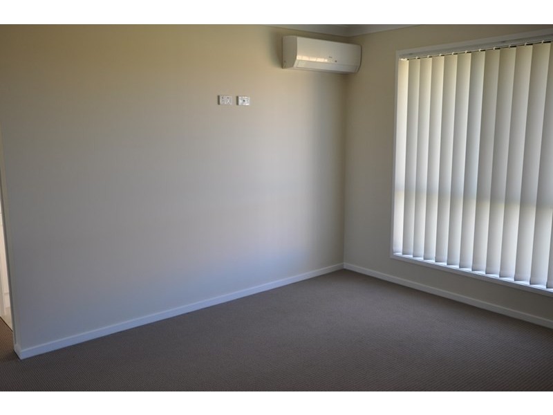 33 Tarcoola Street, Wyreema QLD 4352