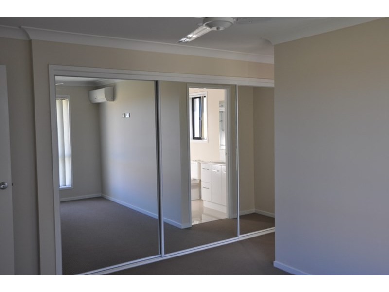 33 Tarcoola Street, Wyreema QLD 4352