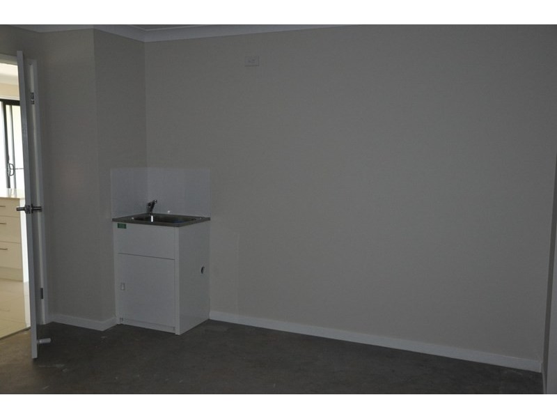 33 Tarcoola Street, Wyreema QLD 4352