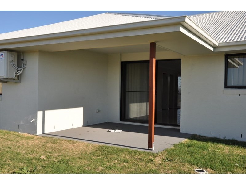 33 Tarcoola Street, Wyreema QLD 4352