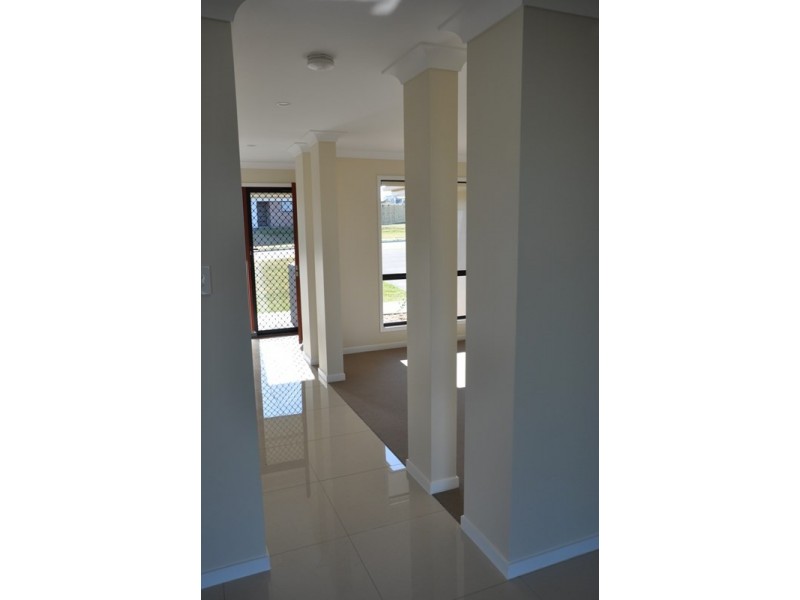 6 Kensei Street, Wyreema QLD 4352