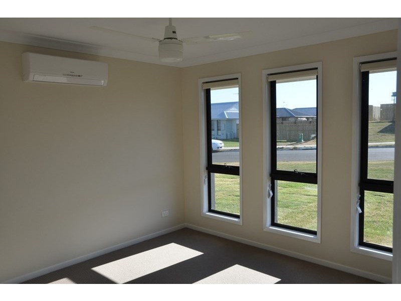 6 Kensei Street, Wyreema QLD 4352